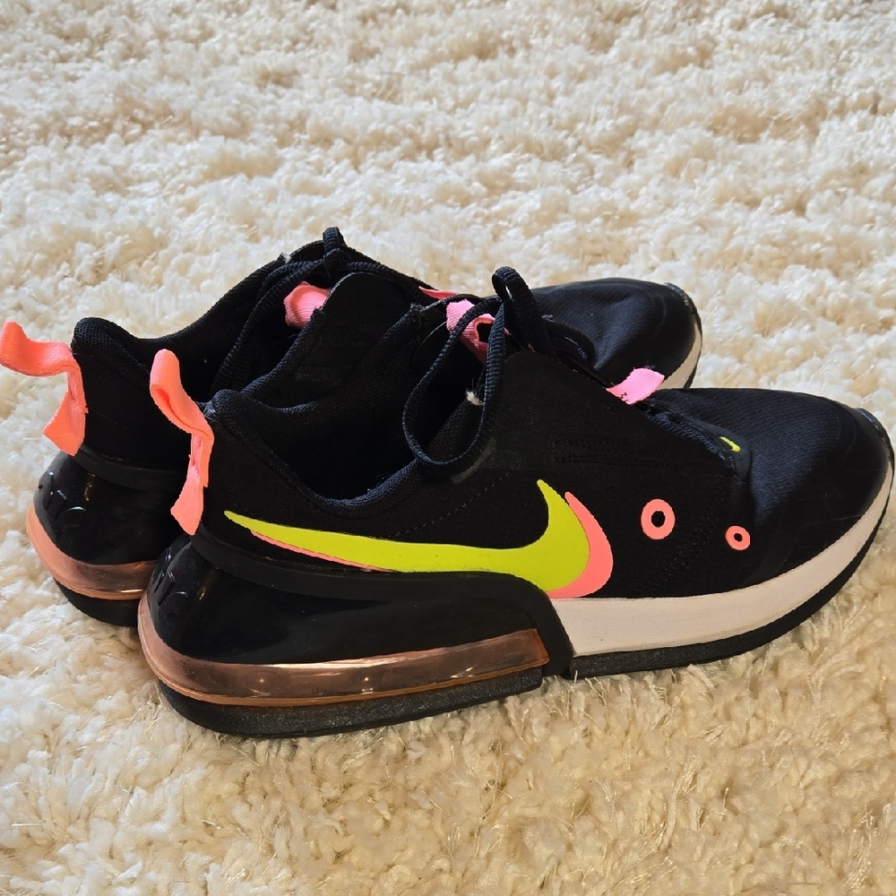 Nike Women's Black, yellow and Pink Nike Airmax Shoes